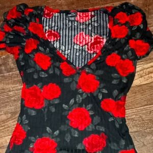 Tight Black shirt with red roses